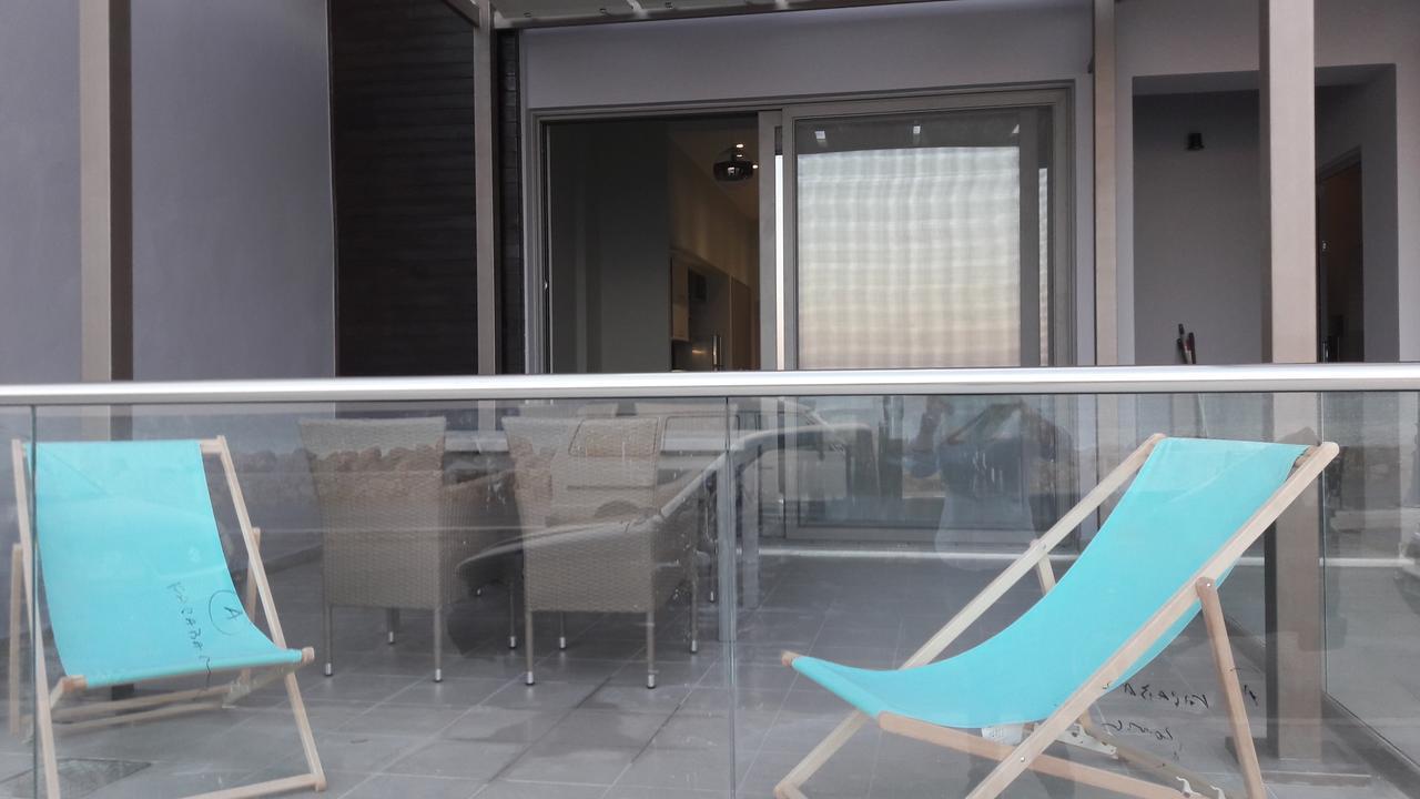 Casa Bella Deluxe Apartments Palaiochora Bagian luar foto