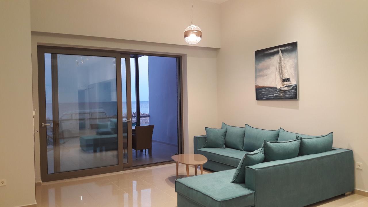 Casa Bella Deluxe Apartments Palaiochora Bagian luar foto